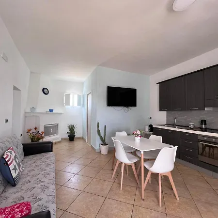 Santo Stefano بيت للعطل *